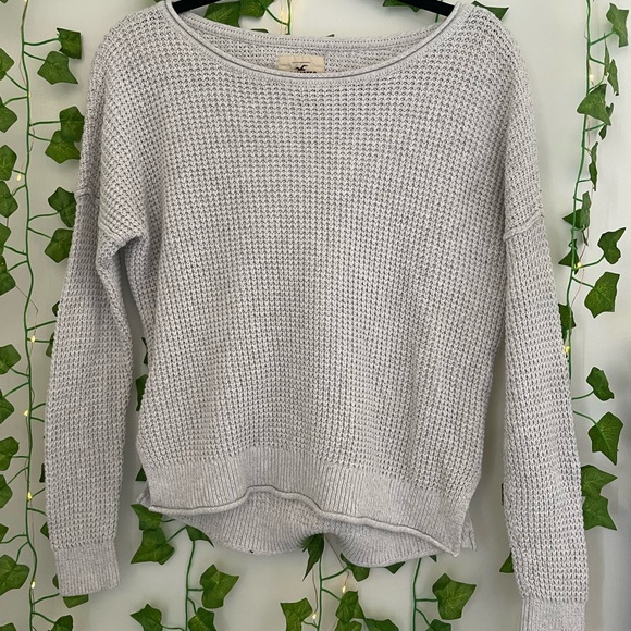 Hollister Knit Sweater - Picture 1 of 2